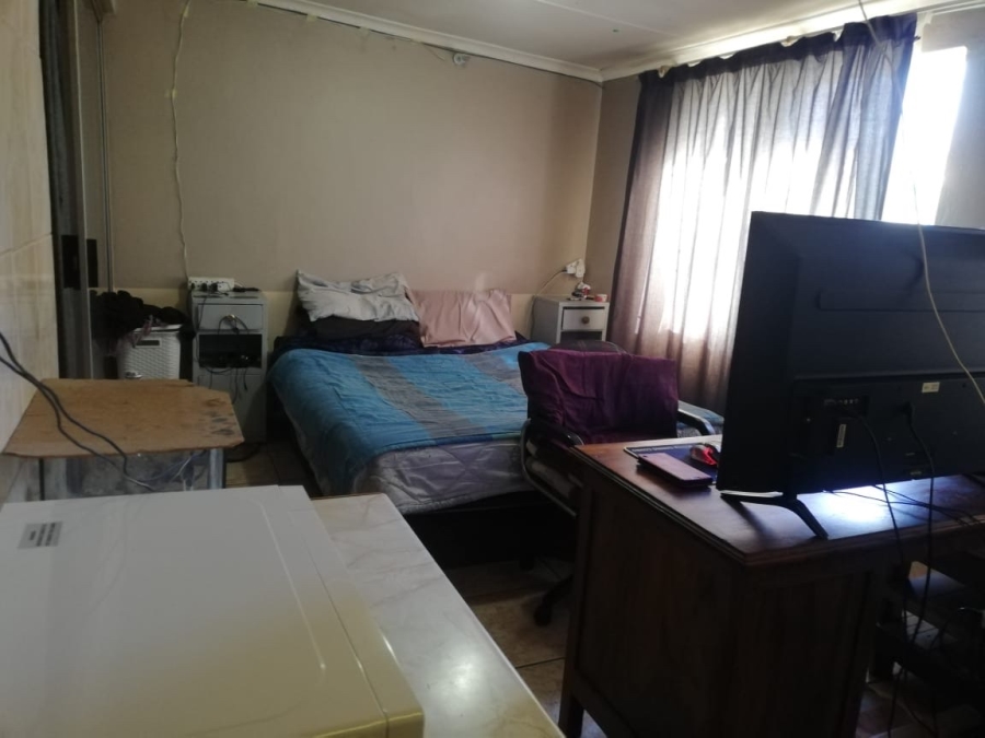 5 Bedroom Property for Sale in Stilfontein Ext 3 North West